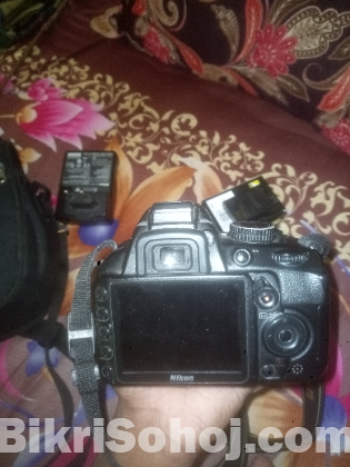 Nikon D3100